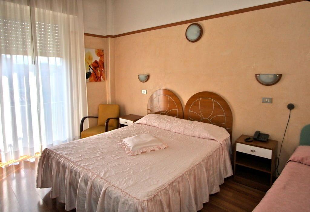 Hotel Britannia Rimini Marina Centro Exterior foto